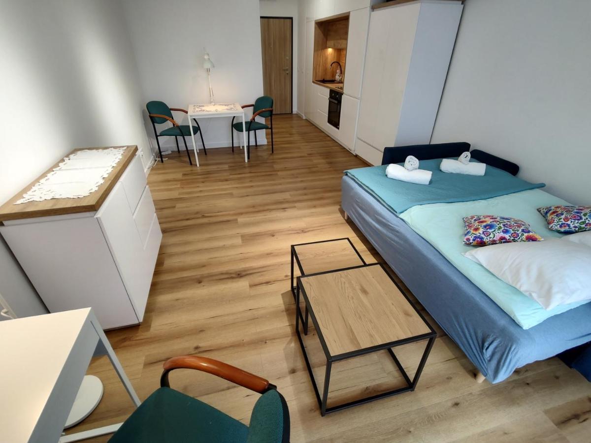 Appartamento Uroczy Apartament Z Miejscem Na Auto W Garazu Varsavia Esterno foto