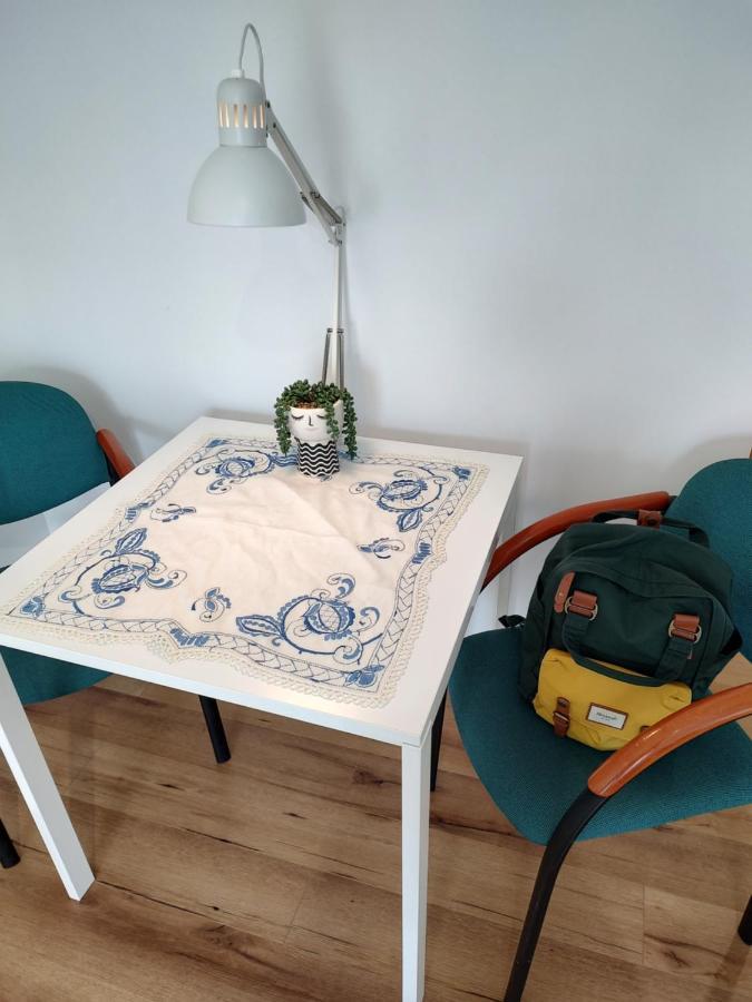 Appartamento Uroczy Apartament Z Miejscem Na Auto W Garazu Varsavia Esterno foto